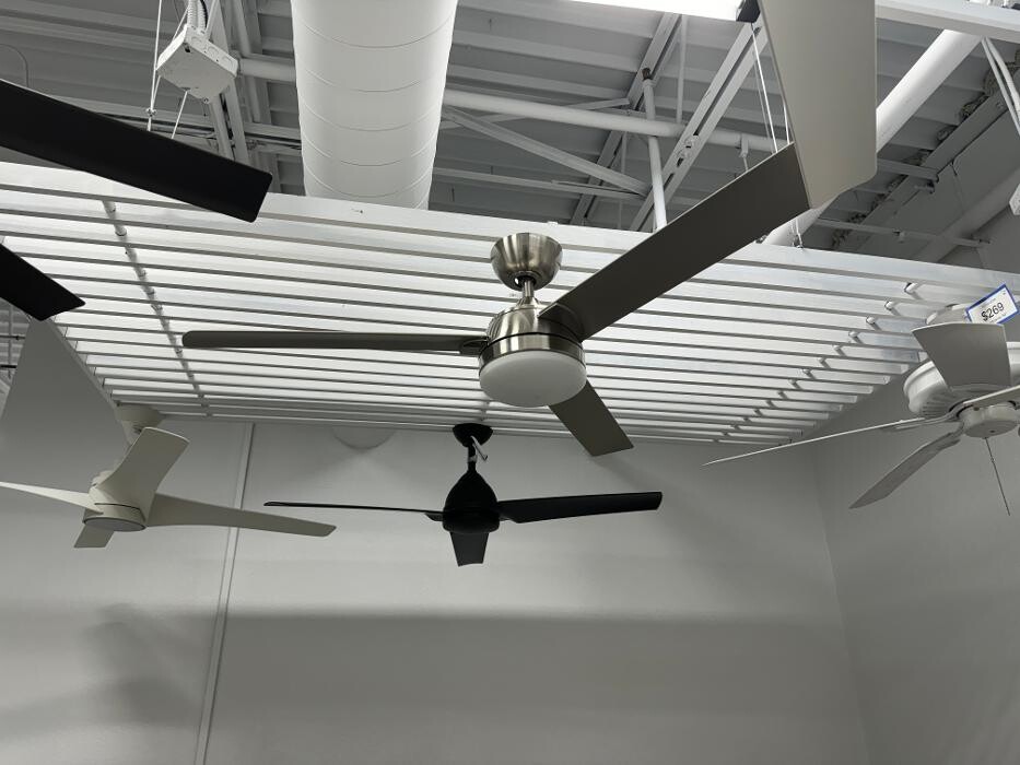 Images Just Fans Venice Showroom