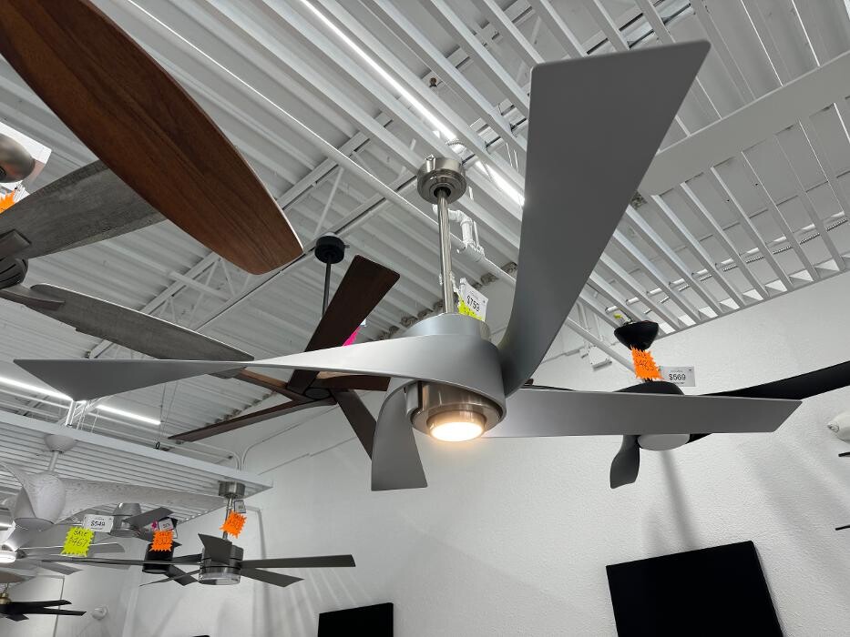 Images Just Fans Venice Showroom