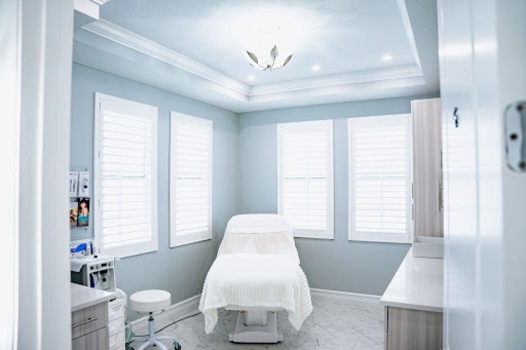 Images Florida Plastic Surgery and MedSpa - Dr. Kristopher Hamwi