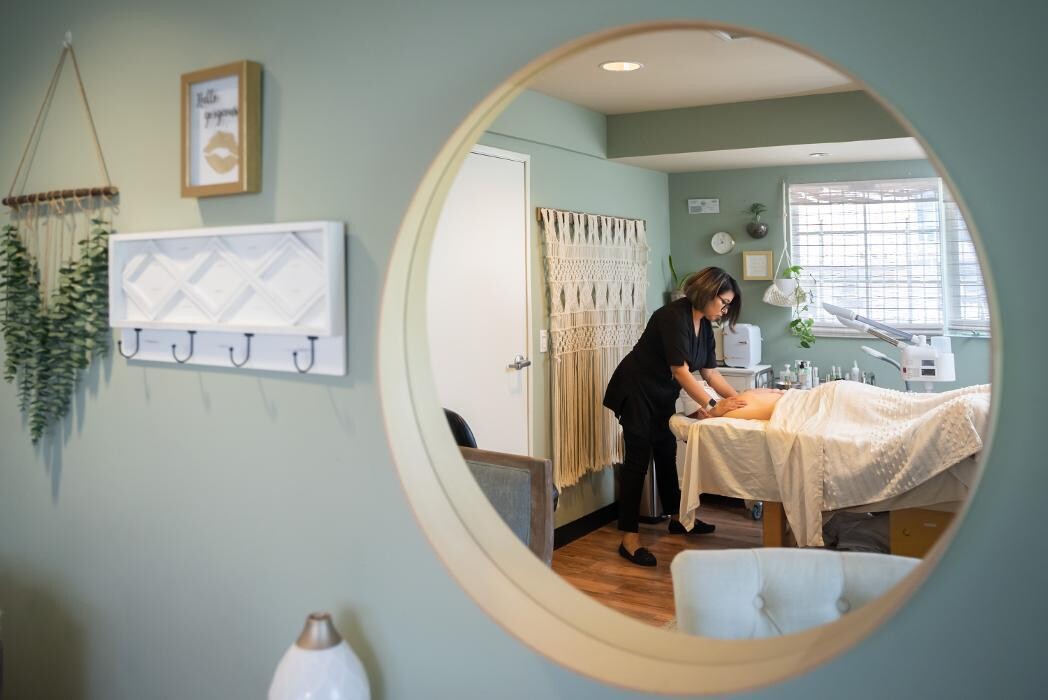 Images Whispering Day Spa