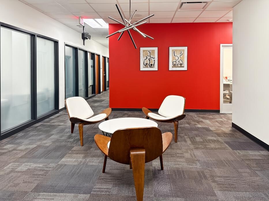 Images Regus Tech Data Drive