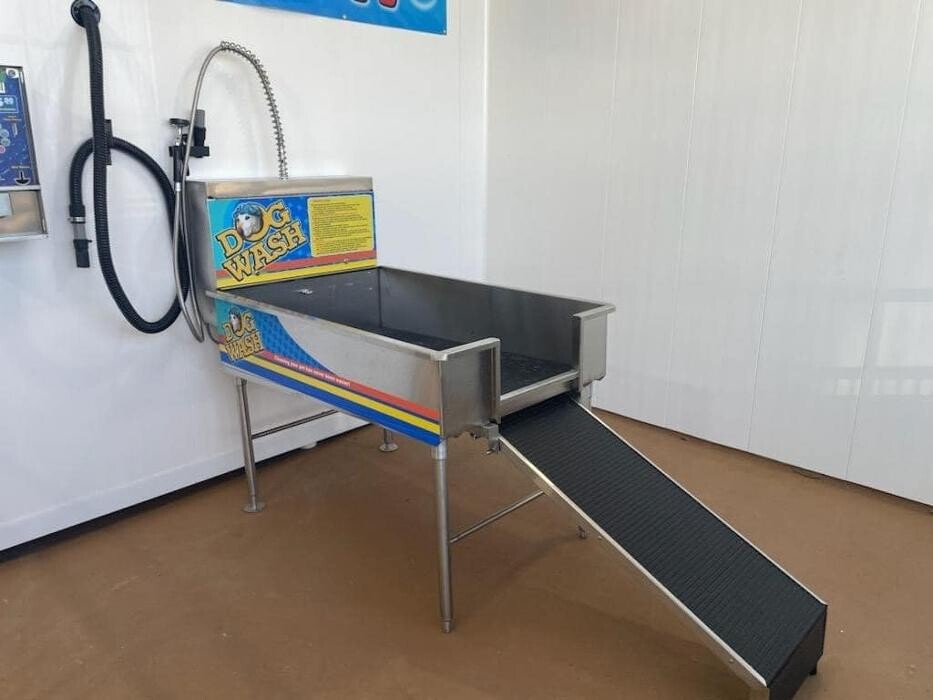 Images Rawlins Eastside Carwash