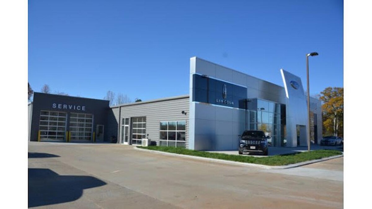 Images Al White Motors, Inc. Lincoln Service