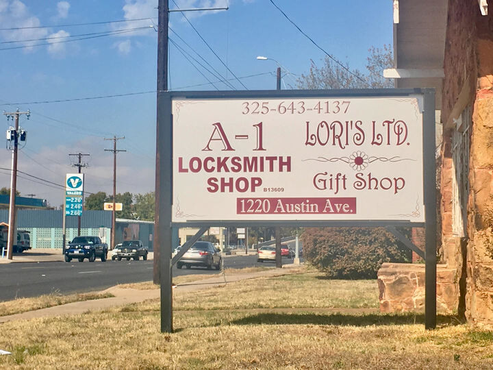 A-1 Locksmith Shop Logo