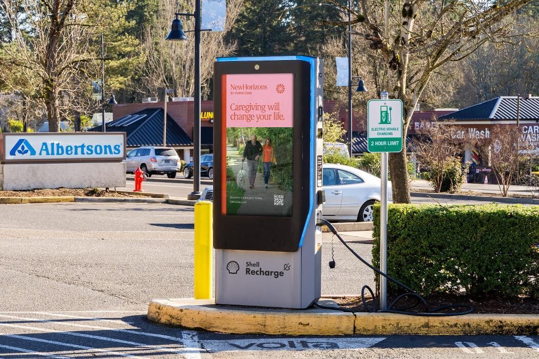 Images Shell Recharge Charging Station