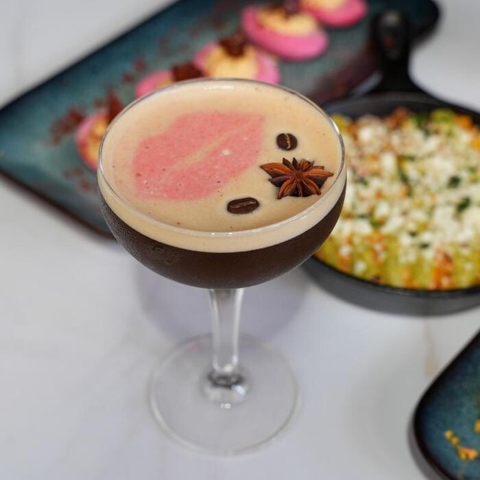 Images Scarlet Lounge & Kitchen