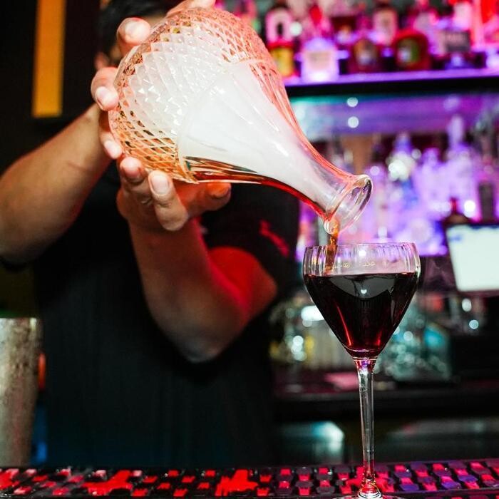 Images Scarlet Lounge & Kitchen