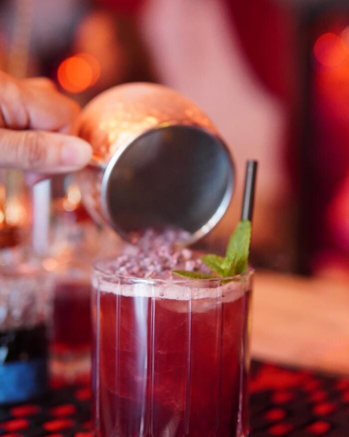 Images Scarlet Lounge & Kitchen