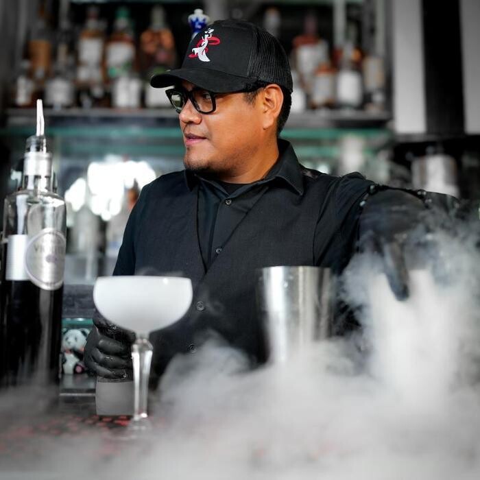 Images Scarlet Lounge & Kitchen
