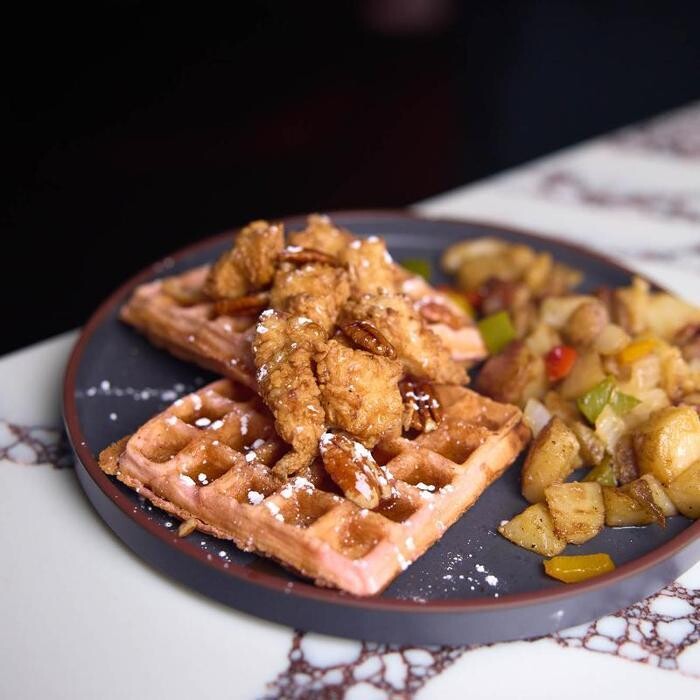 Images Scarlet Lounge & Kitchen