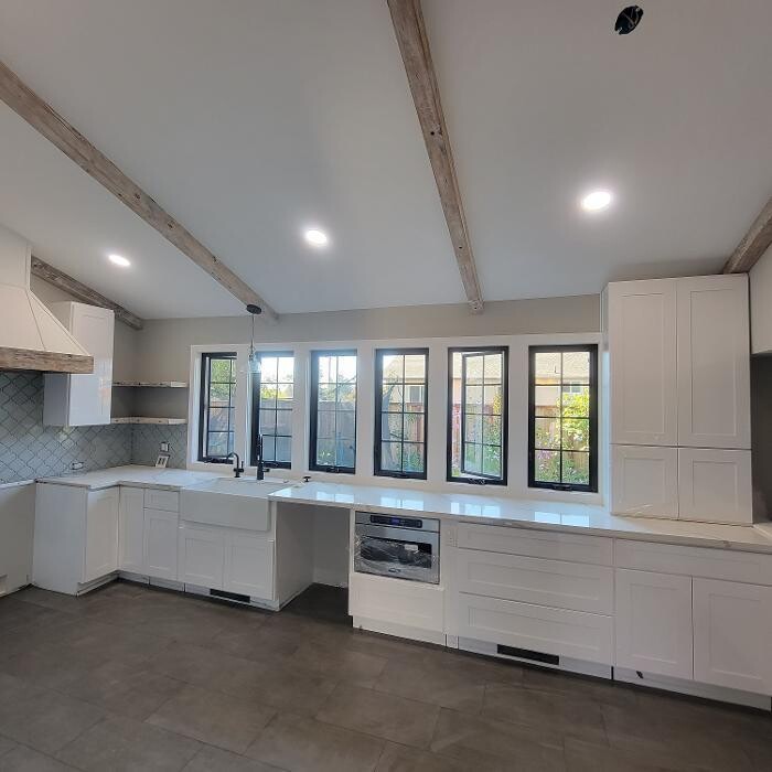 Images Ruben Olivo Builder