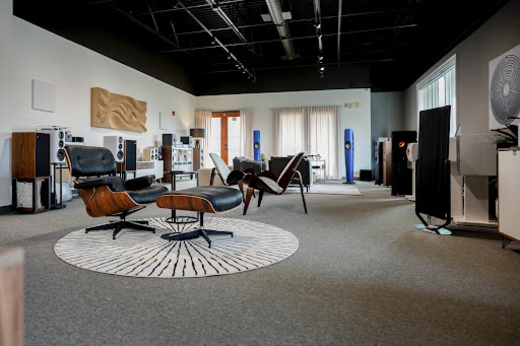Images Modus AV Listening Lounge