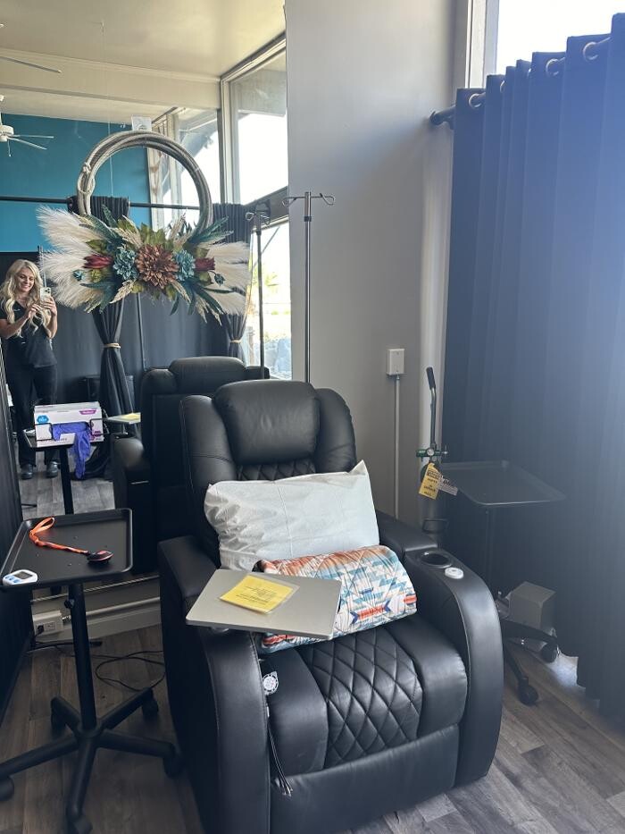 Images IV Therapy & Wellness