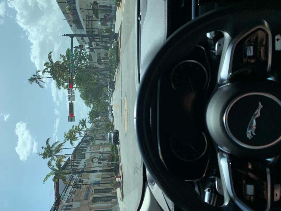 Images Premier Taxi & Limo Service