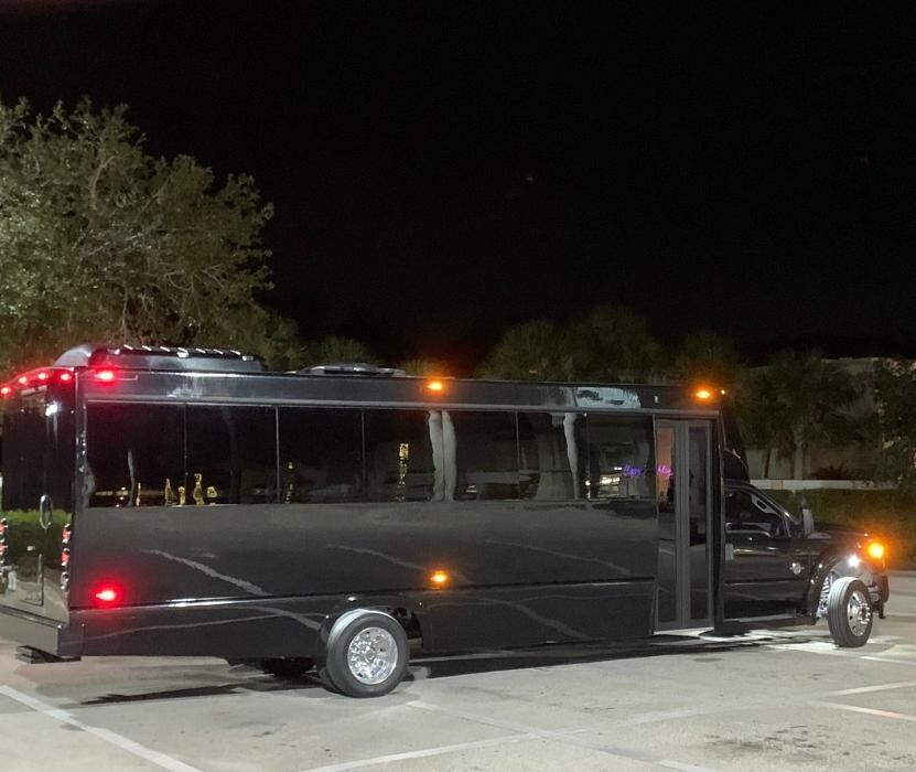 Images Premier Taxi & Limo Service
