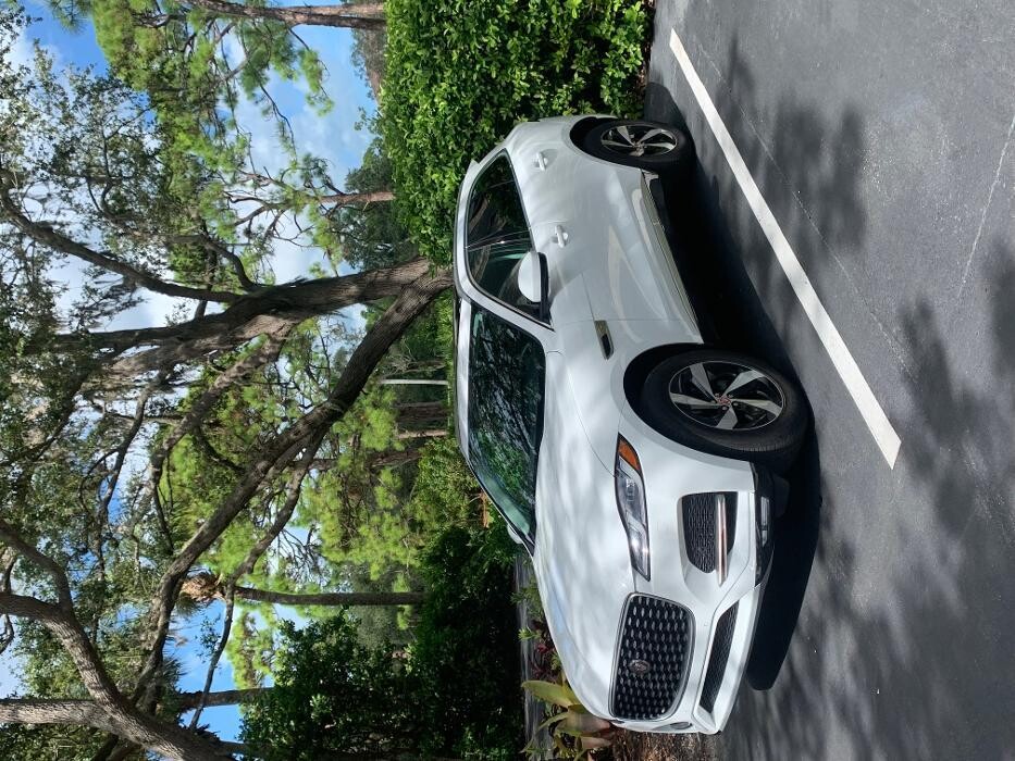 Images Premier Taxi & Limo Service
