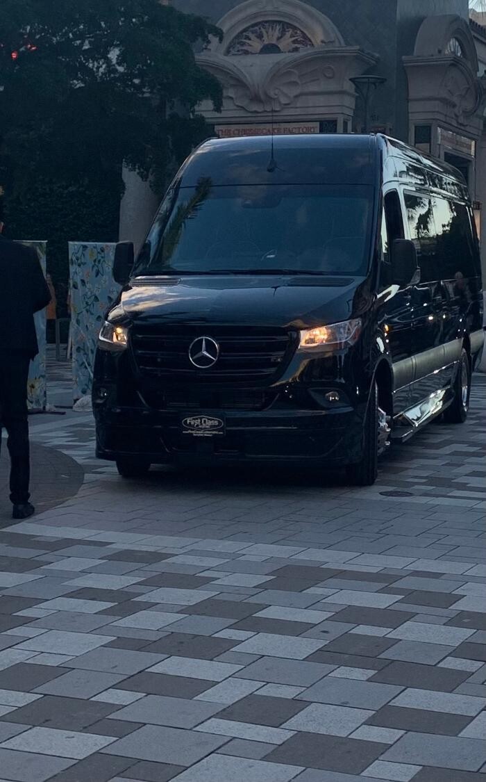 Images Premier Taxi & Limo Service