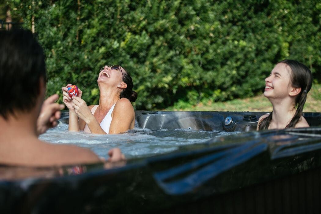 Images Aqua Living Factory Outlets