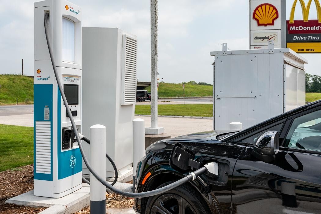 Images Shell Recharge Charging Station