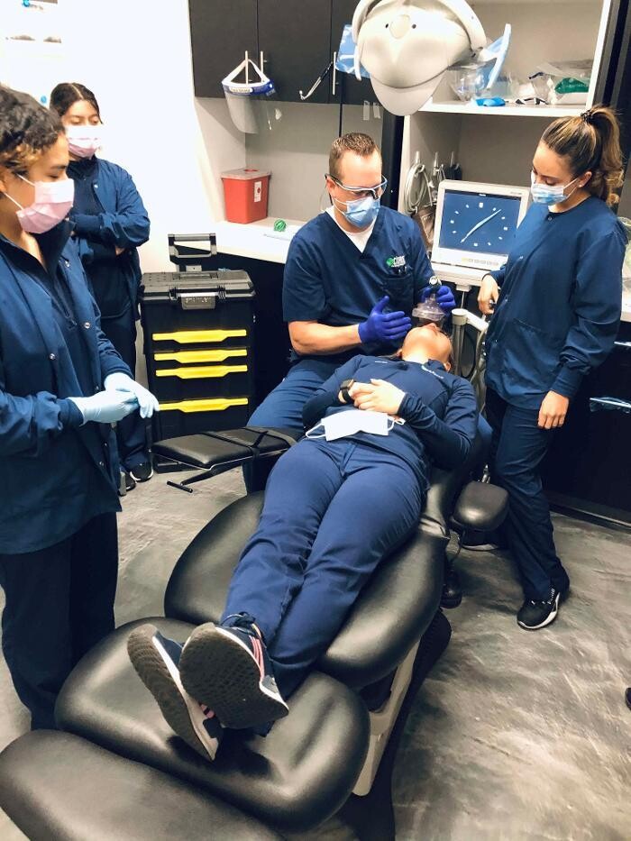 Images Risas Dental and Braces - Oral Surgeon