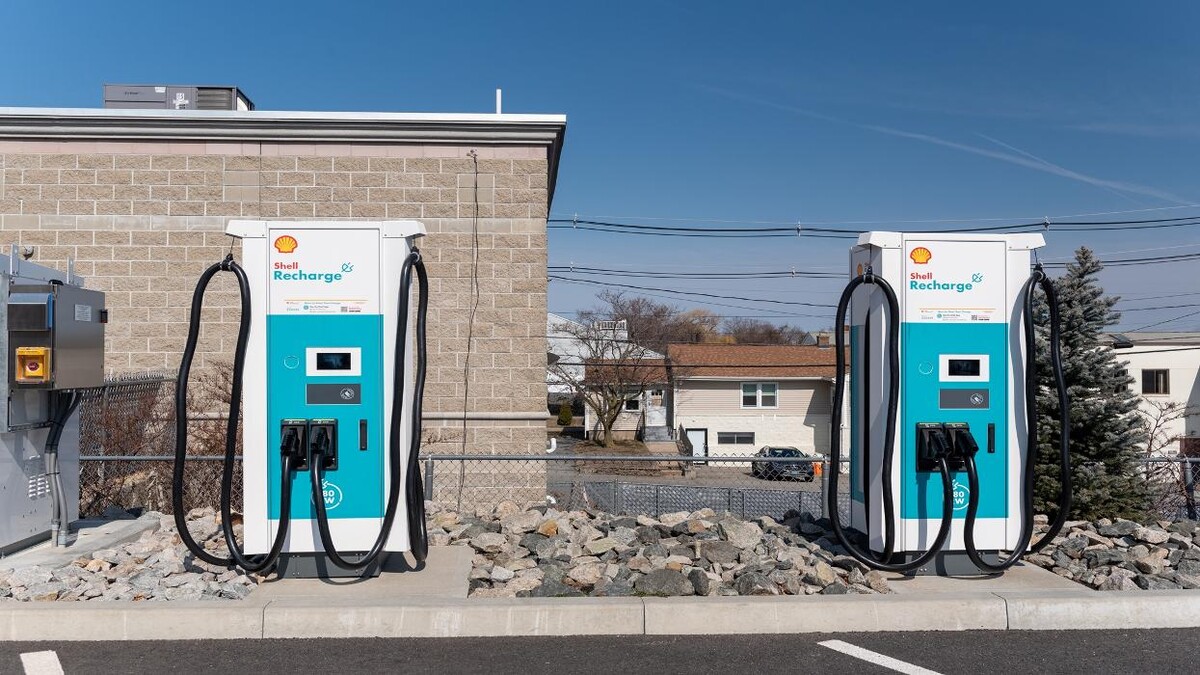 Images Shell Recharge Charging Station