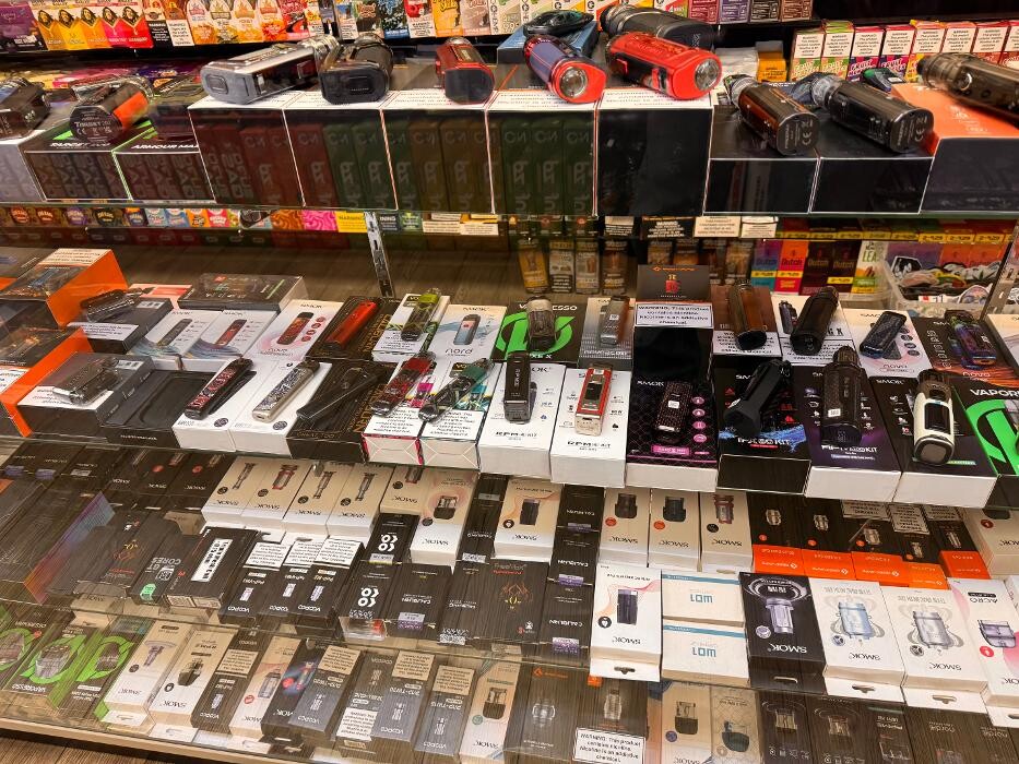 Images GOTHAM TOBACCO AND VAPE