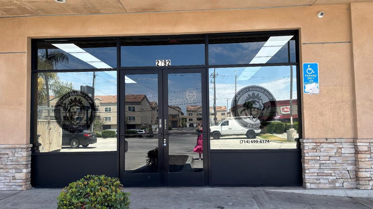 Images Majesty Barbershop
