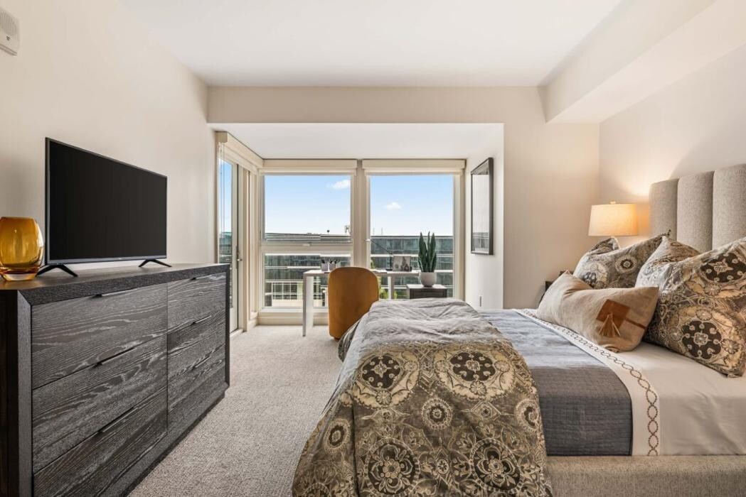 Images Avocet Playa Vista