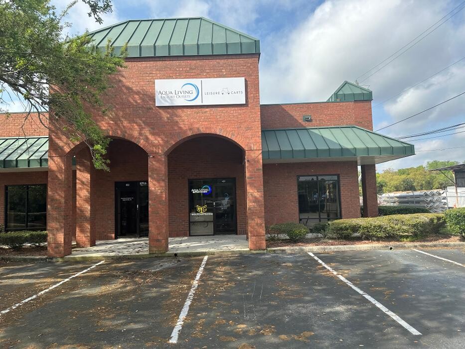 Images Aqua Living Factory Outlets