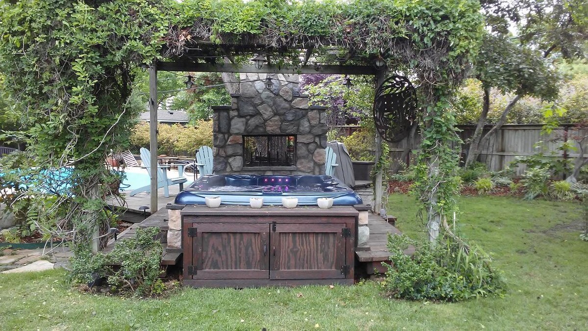 Images Aqua Living Factory Outlets