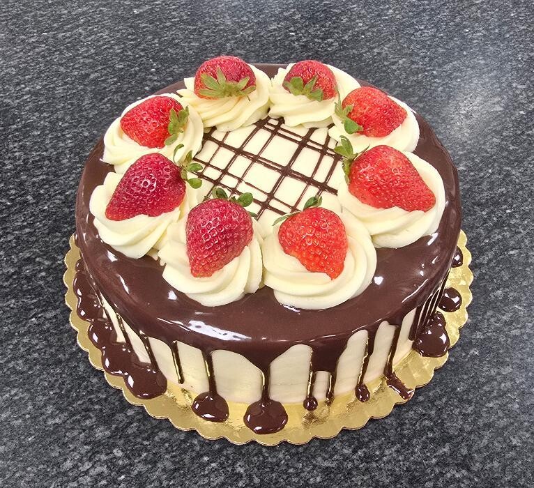 Images Top Tier Cake Shoppe