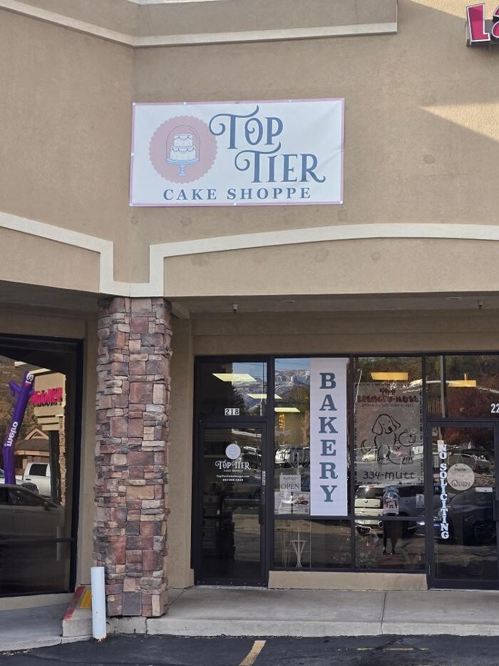 Images Top Tier Cake Shoppe