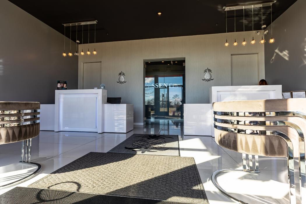 Images Essentials Day & Med Spa