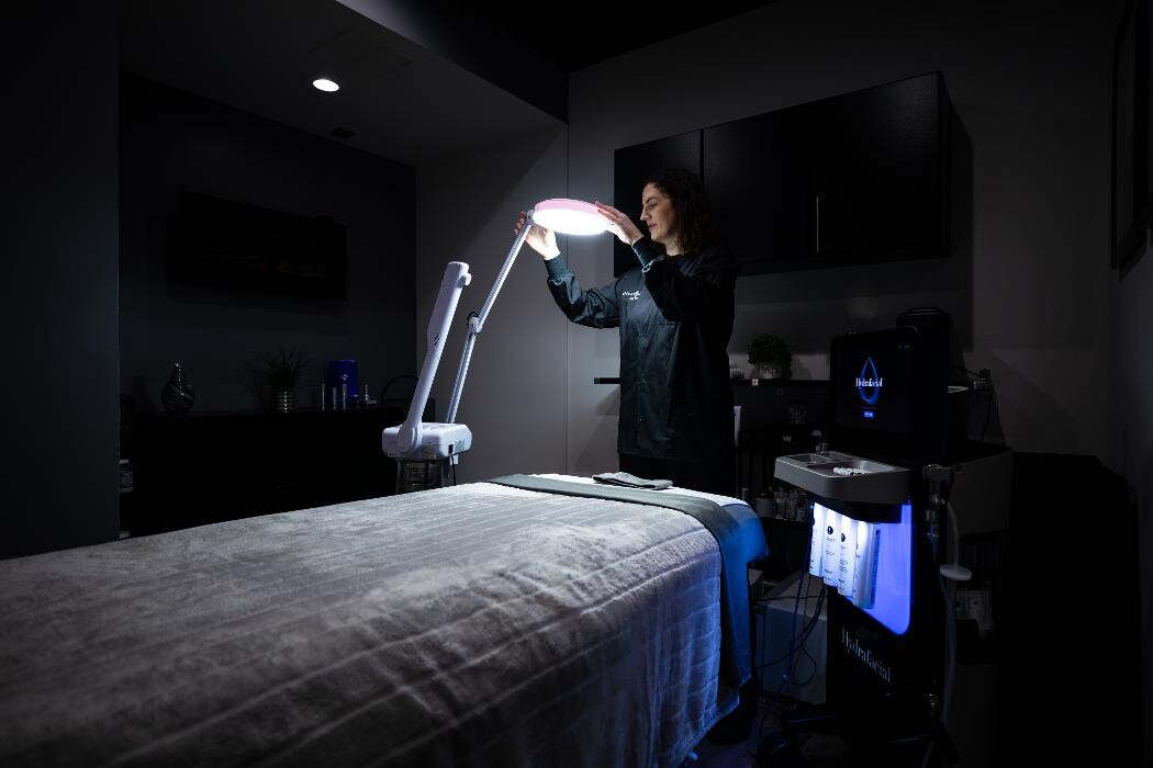 Images Essentials Day & Med Spa