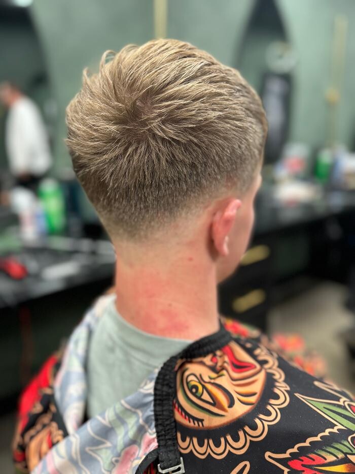 Images Snow Leopard Barbershop - Denver