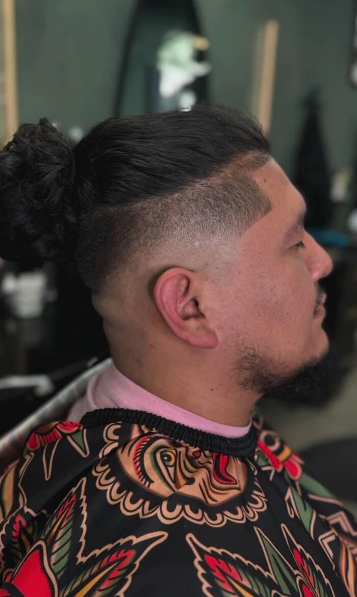 Images Snow Leopard Barbershop - Denver