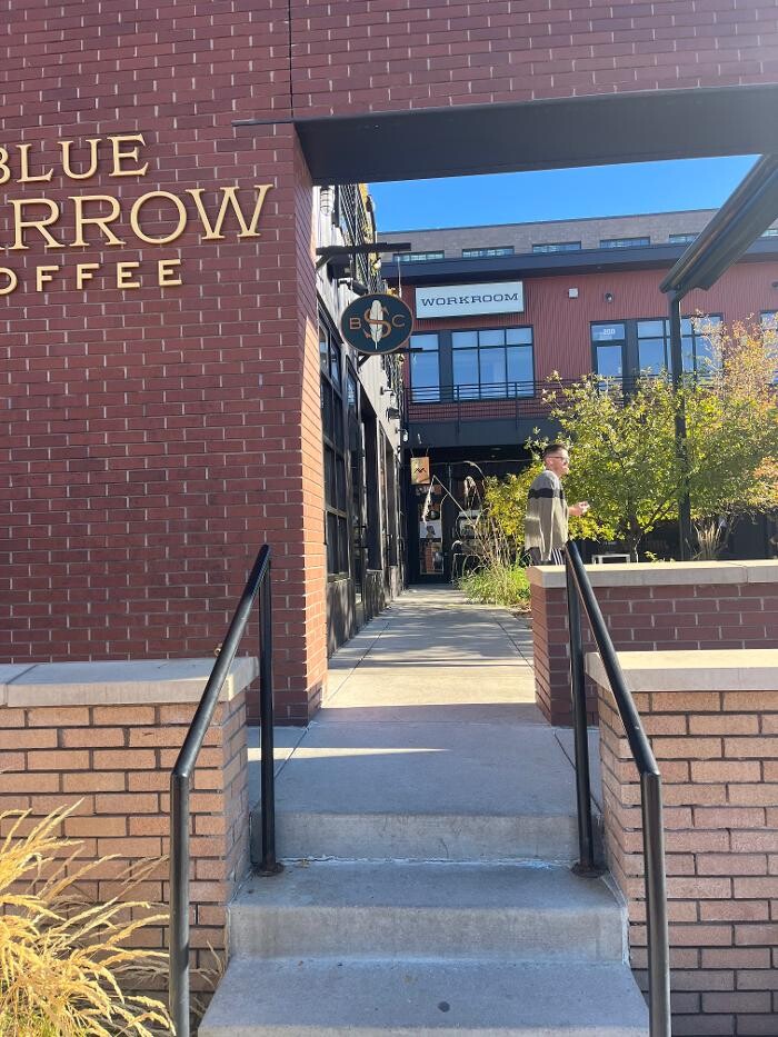 Images Snow Leopard Barbershop - Denver