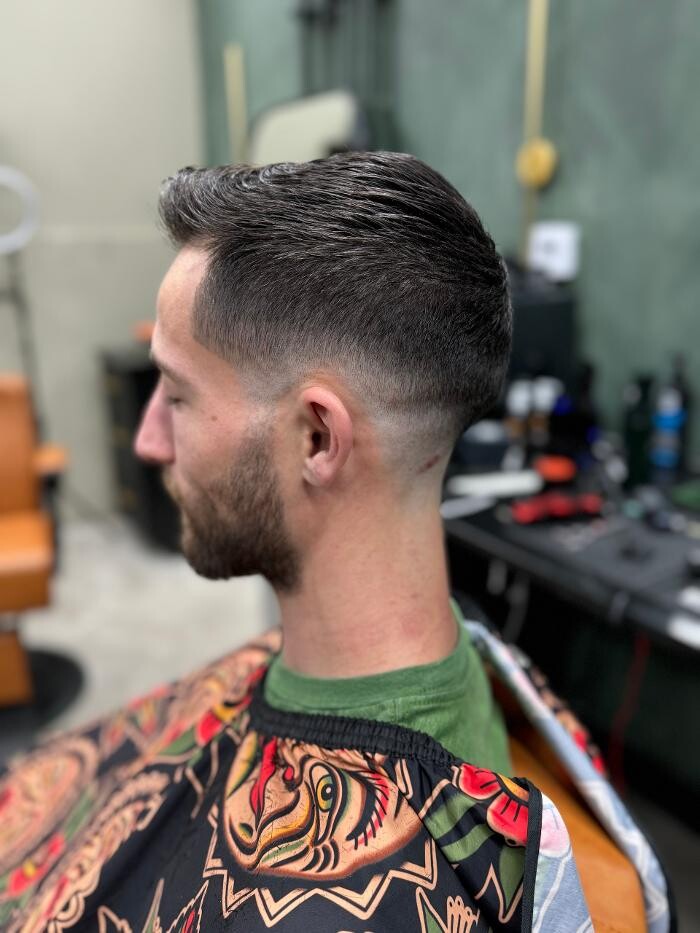 Images Snow Leopard Barbershop - Denver