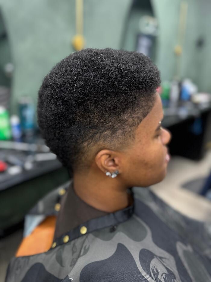 Images Snow Leopard Barbershop - Denver