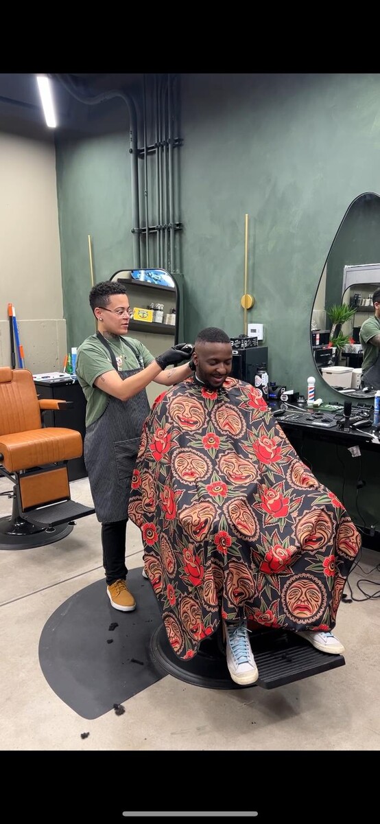 Images Snow Leopard Barbershop - Denver