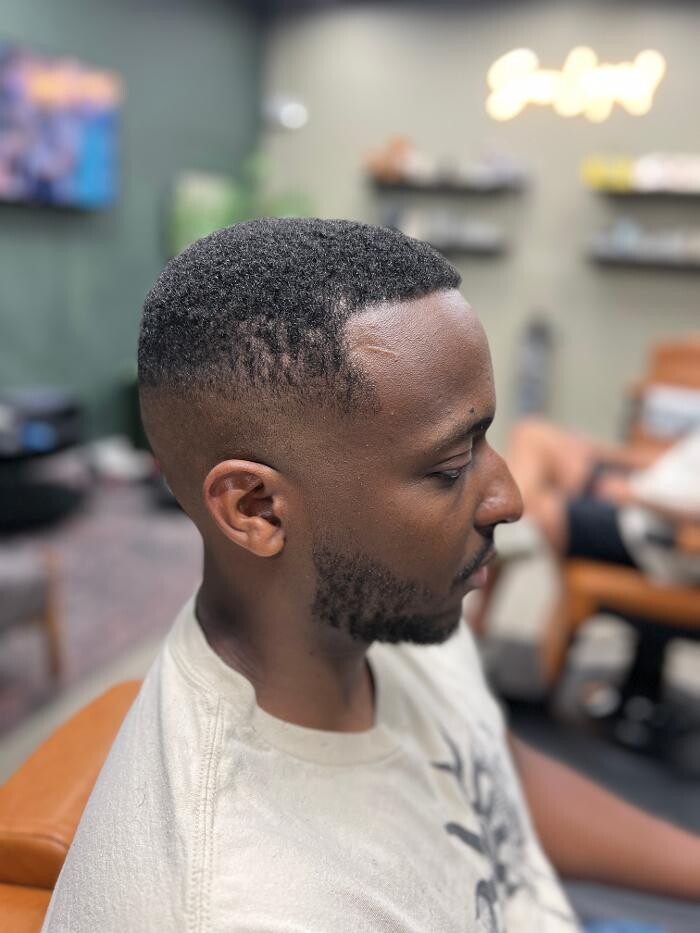 Images Snow Leopard Barbershop - Denver