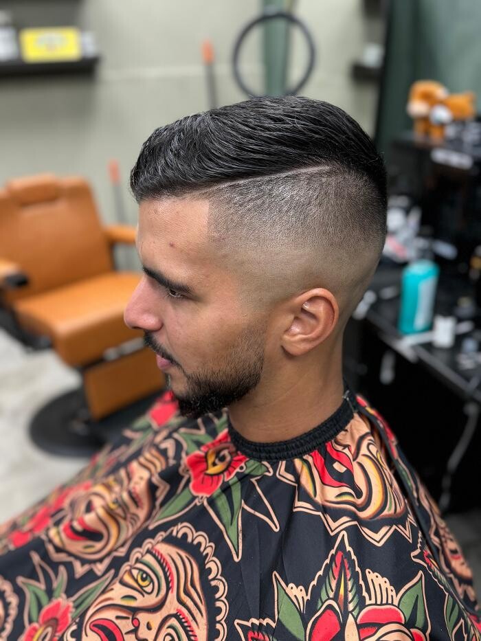 Images Snow Leopard Barbershop - Denver