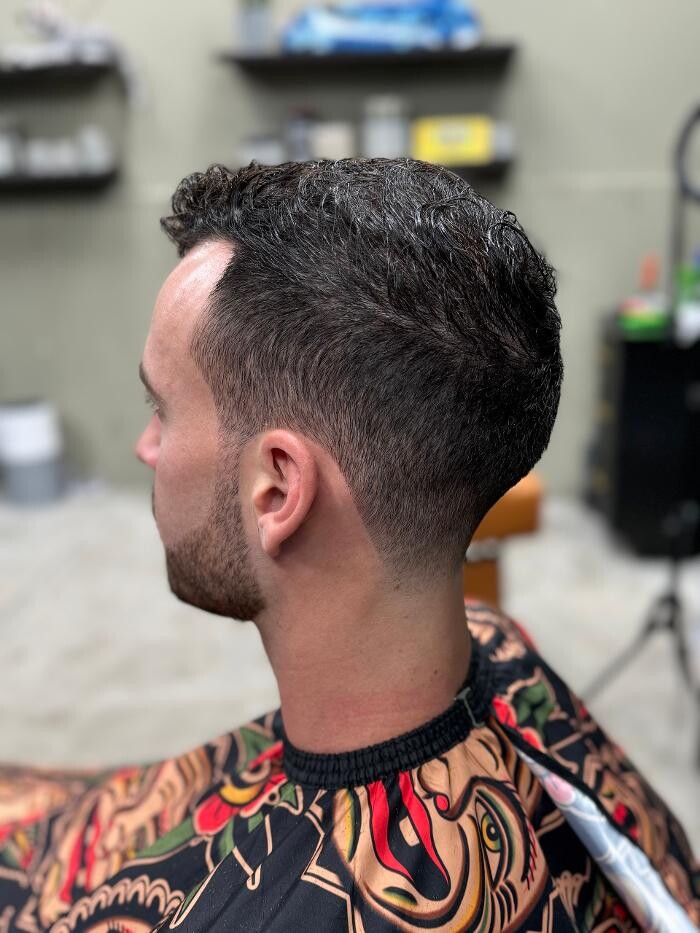 Images Snow Leopard Barbershop - Denver