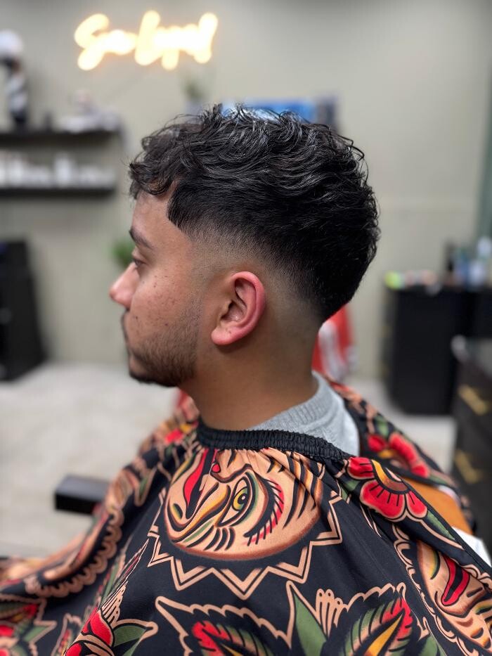 Images Snow Leopard Barbershop - Denver