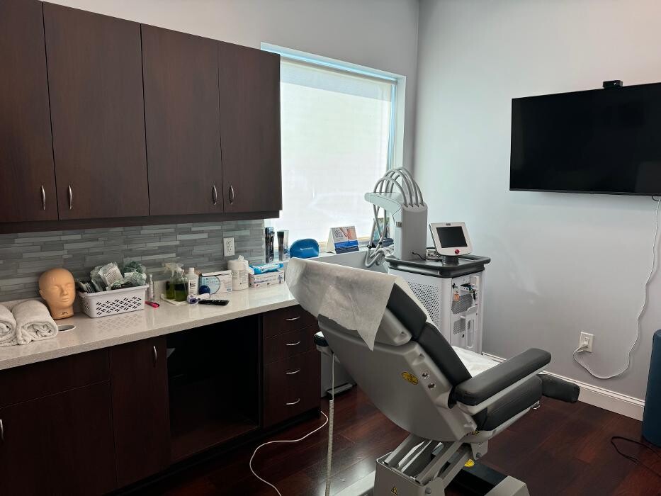 Images New Radiance Cosmetic Centers