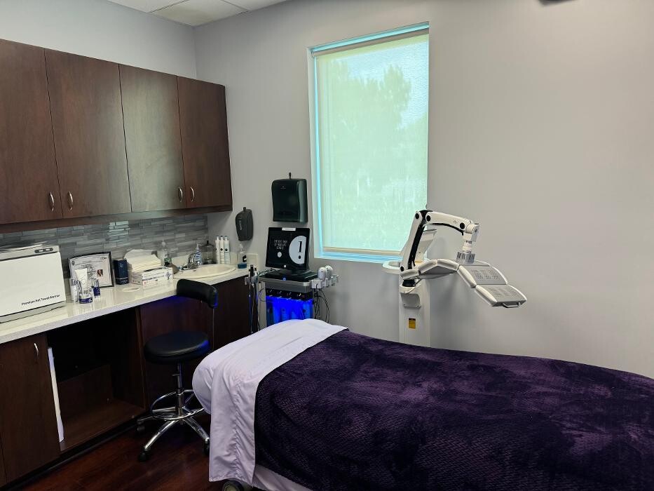 Images New Radiance Cosmetic Centers