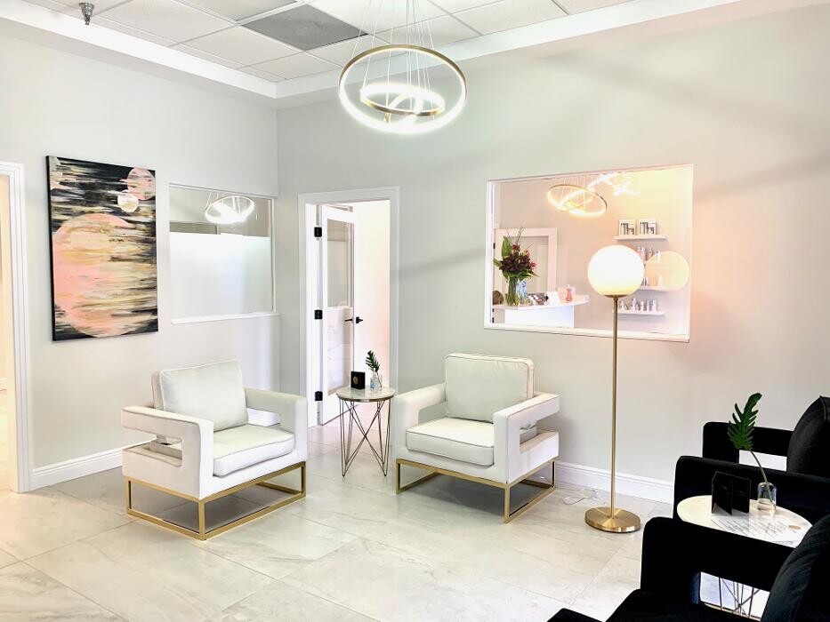 Images LivingYoung Center for Health & Anti-Aging