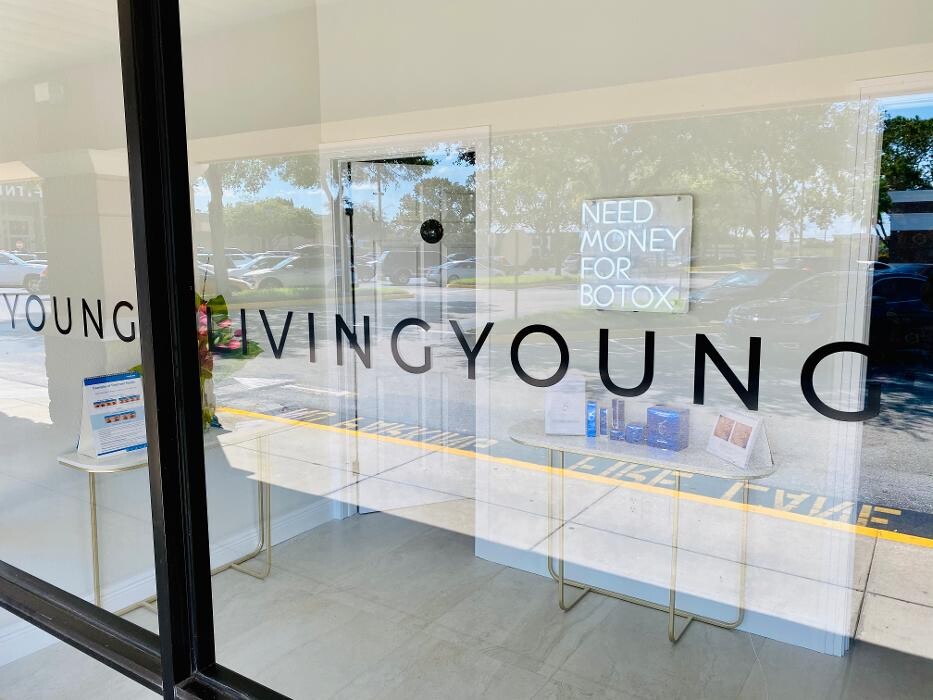 Images LivingYoung Center for Health & Anti-Aging