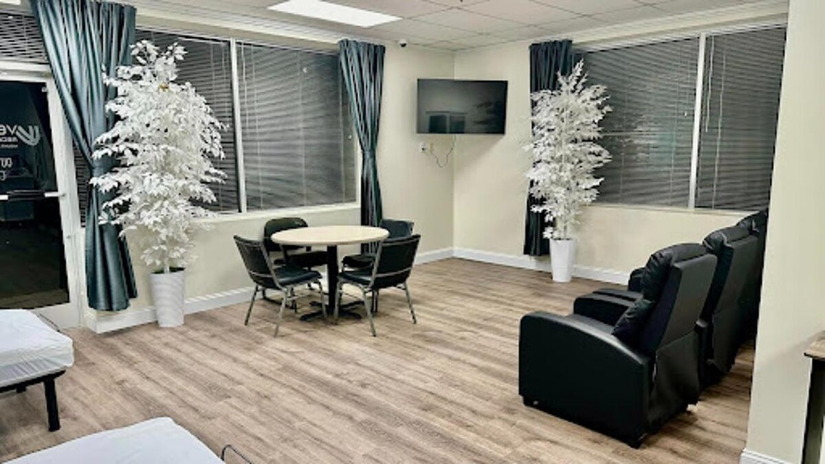 Images Veltex Recovery Group