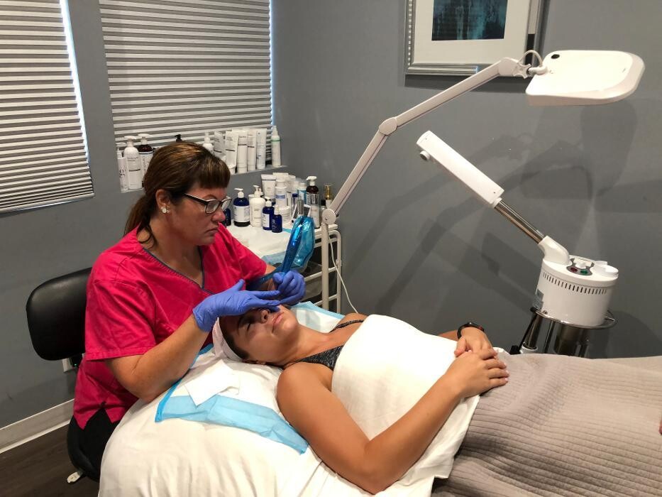 Images Glo Medspa